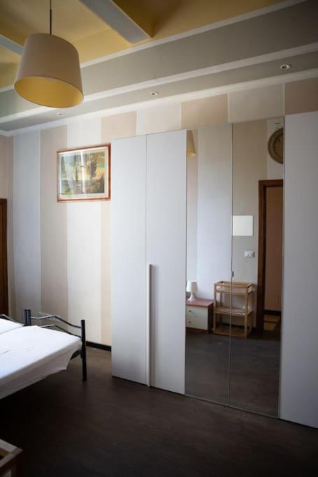 Nice Apartment Near The Basilica Of San Lorenzo ฟลอเรนซ์ ภายนอก รูปภาพ