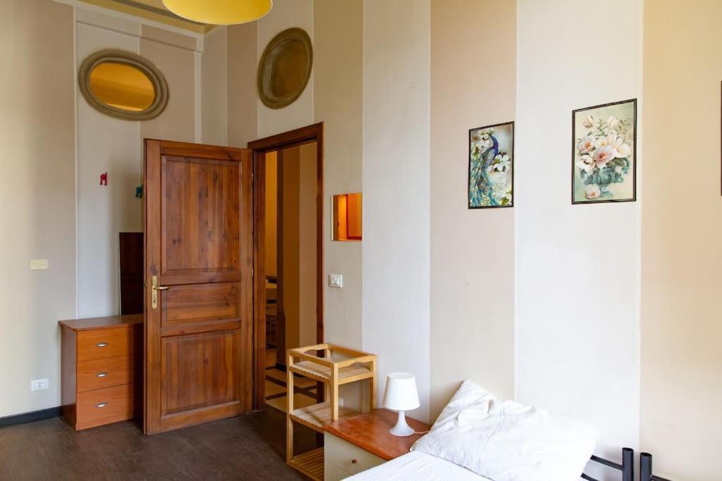 Nice Apartment Near The Basilica Of San Lorenzo ฟลอเรนซ์ ภายนอก รูปภาพ